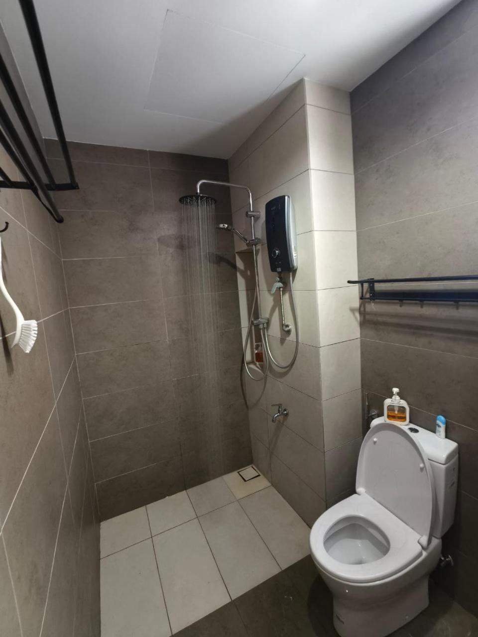 The Moon Homestay At Путраджая Екстериор снимка