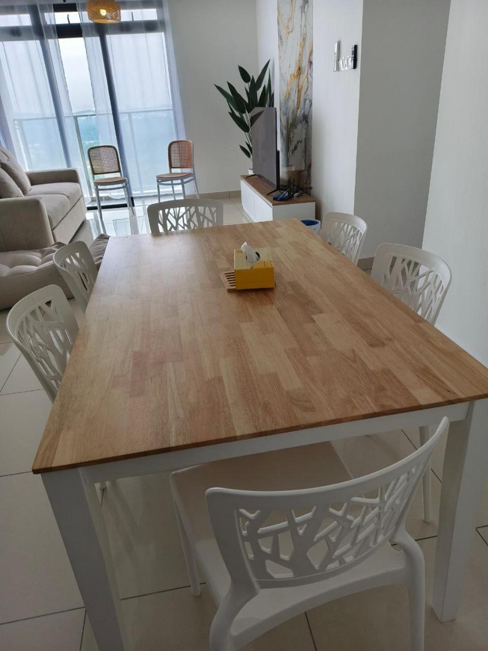 The Moon Homestay At Путраджая Екстериор снимка